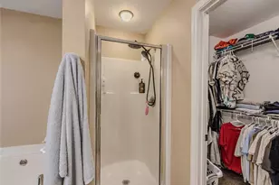 6910 Autumn Hills Dr, Cumming, GA 30028 - Photo 23