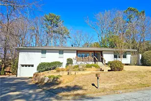 1131 Milmar Dr NW, Atlanta, GA 30327 - Photo 3