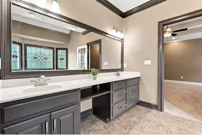 1251 Bridgewater Walk, Snellville, GA 30078 - Photo 35