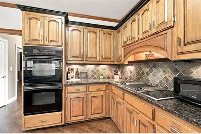 1251 Bridgewater Walk, Snellville, GA 30078 - Photo 19