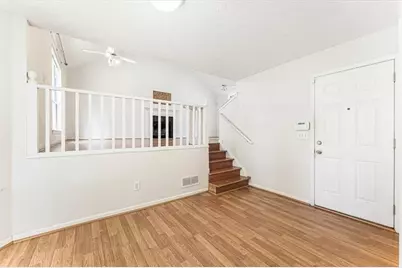 3427 Parkview Place, Hapeville, GA 30354 - Photo 11