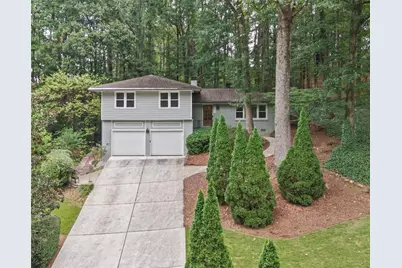 2477 Midvale Court, Tucker, GA 30084 - Photo 3