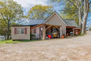 5408 Spring St, Flowery Branch, GA 30542 - Photo 3