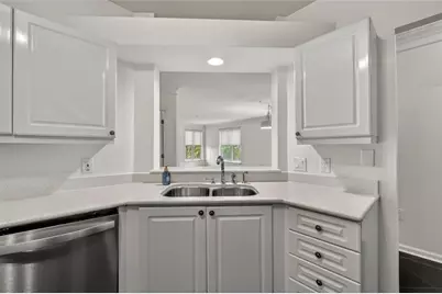 3334 Peachtree Road NE #103, Atlanta, GA 30326 - Photo 15