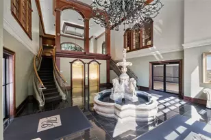 3334 Peachtree Rd NE, Atlanta, GA 30326 - Photo 39