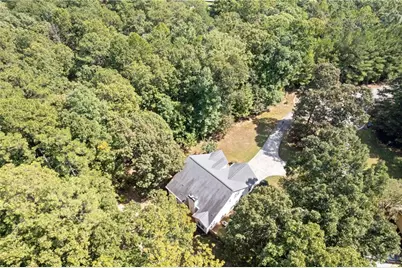 7661 Bremont Court, Douglasville, GA 30135 - Photo 43
