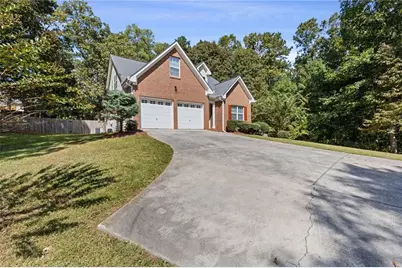 7661 Bremont Court, Douglasville, GA 30135 - Photo 3