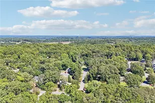 495 Wyncourtney Dr, Sandy Springs, GA 30328 - Photo 61