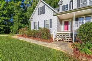 395 Sandy Ridge Rd, McDonough, GA 30252 - Photo 1