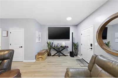 2166 Braxton Road SW, Atlanta, GA 30331 - Photo 3