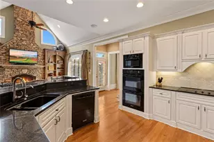 401 Black Diamond Ct, Johns Creek, GA 30097 - Photo 17
