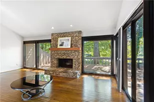 4078 Columns Dr SE, Marietta, GA 30067 - Photo 9