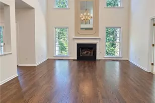 1305 Rosewood Dr, Alpharetta, GA 30005 - Photo 7