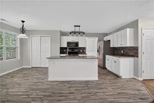3952 Lullwater Main, Kennesaw, GA 30144 - Photo 9