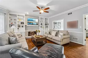 415 Holly Stream Trail, Roswell, GA 30075 - Photo 5