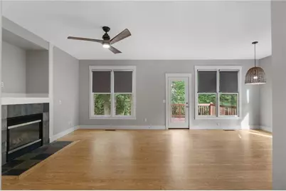 2443 Claude Street NW, Atlanta, GA 30318 - Photo 5