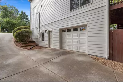 2443 Claude Street NW, Atlanta, GA 30318 - Photo 31