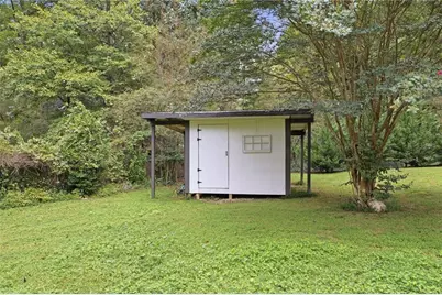 792 Mountainbrooke Circle, Stone Mountain, GA 30087 - Photo 25