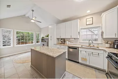 2376 Battle Forest Drive SW, Marietta, GA 30064 - Photo 7
