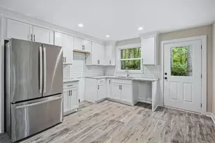 9244 Nelson Dr, Covington, GA 30014 - Photo 7