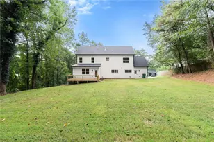 300 Nottingham Dr, Woodstock, GA 30188 - Photo 5