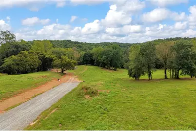 2104 Hwy 123, Toccoa, GA 30577 - Photo 9