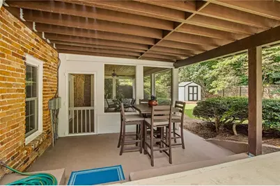 4301 Huntington Circle, Dunwoody, GA 30338 - Photo 33