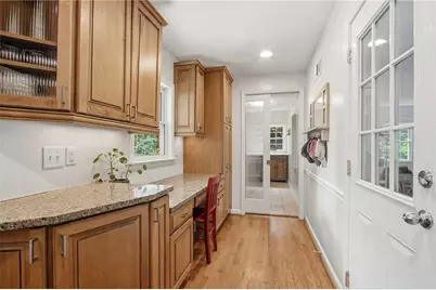 4301 Huntington Circle, Dunwoody, GA 30338 - Photo 15