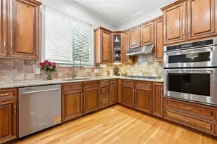 1121 Ashton Bluff Dr NE, Atlanta, GA 30319 - Photo 17