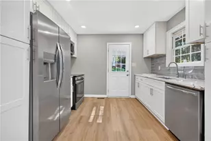 5545 Sallee Dr, Oakwood, GA 30566 - Photo 11