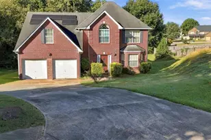 1935 Watercrest Dr, Jonesboro, GA 30236 - Photo 1
