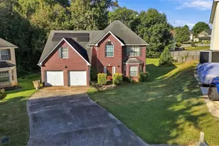 1935 Watercrest Dr, Jonesboro, GA 30236 - Photo 3