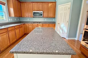 2394 Shoreline Pkwy, Villa Rica, GA 30180 - Photo 21
