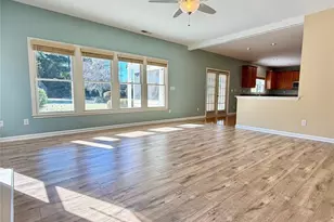2394 Shoreline Pkwy, Villa Rica, GA 30180 - Photo 27