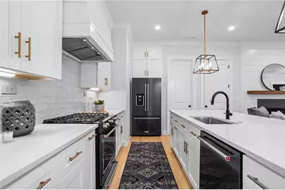 1870 Spring Avenue NW, Atlanta, GA 30318 - Photo 17