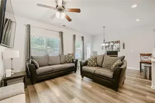 6051 Oak Bend Ct, Riverdale, GA 30296 - Photo 7