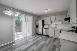 4084 Hidden Hollow Dr, Gainesville, GA 30506 - Photo 3