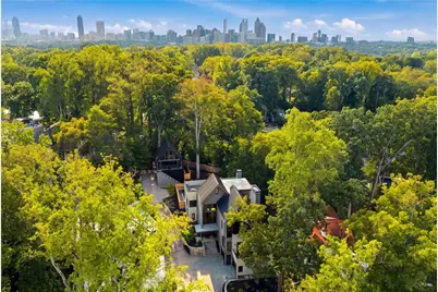 1033 Reeder Circle NE, Atlanta, GA 30306 - Photo 9