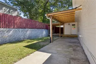 112 E Stephens St, Winder, GA 30680 - Photo 43