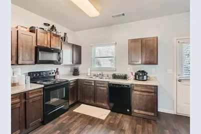 2161 Cypress Lane SW, Atlanta, GA 30331 - Photo 3