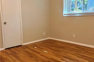 1078 Palafox Dr NE, Atlanta, GA 30324 - Photo 7