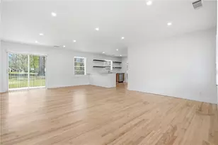 5542 Joeclay Dr, Stone Mountain, GA 30088 - Photo 3