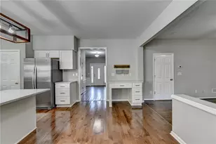 7470 Brookwood Way, Cumming, GA 30041 - Photo 23