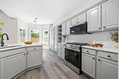 4052 Thornbrook Lane, Marietta, GA 30066 - Photo 3
