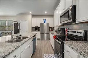 458 Burgundy Terrace, Atlanta, GA 30354 - Photo 3