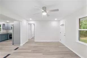 4059 Canby Ln, Decatur, GA 30035 - Photo 3