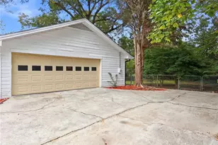 3346 San Antonio Dr, Snellville, GA 30039 - Photo 3