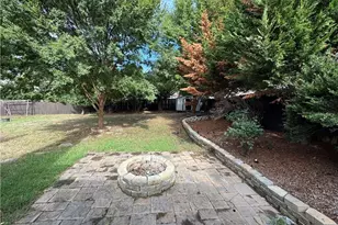 2908 Belfaire Lake Dr, Dacula, GA 30019 - Photo 11