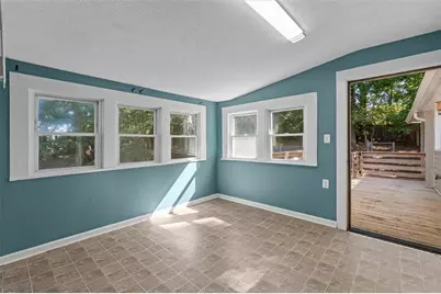 24 Mitchell St, Carrollton, GA 30117 - Photo 13