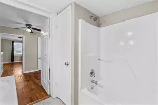 24 Mitchell St, Carrollton, GA 30117 - Photo 17